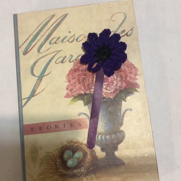 Set 3 for $25 Flower Bookmark Handmade crochet - Picture 8 of 15